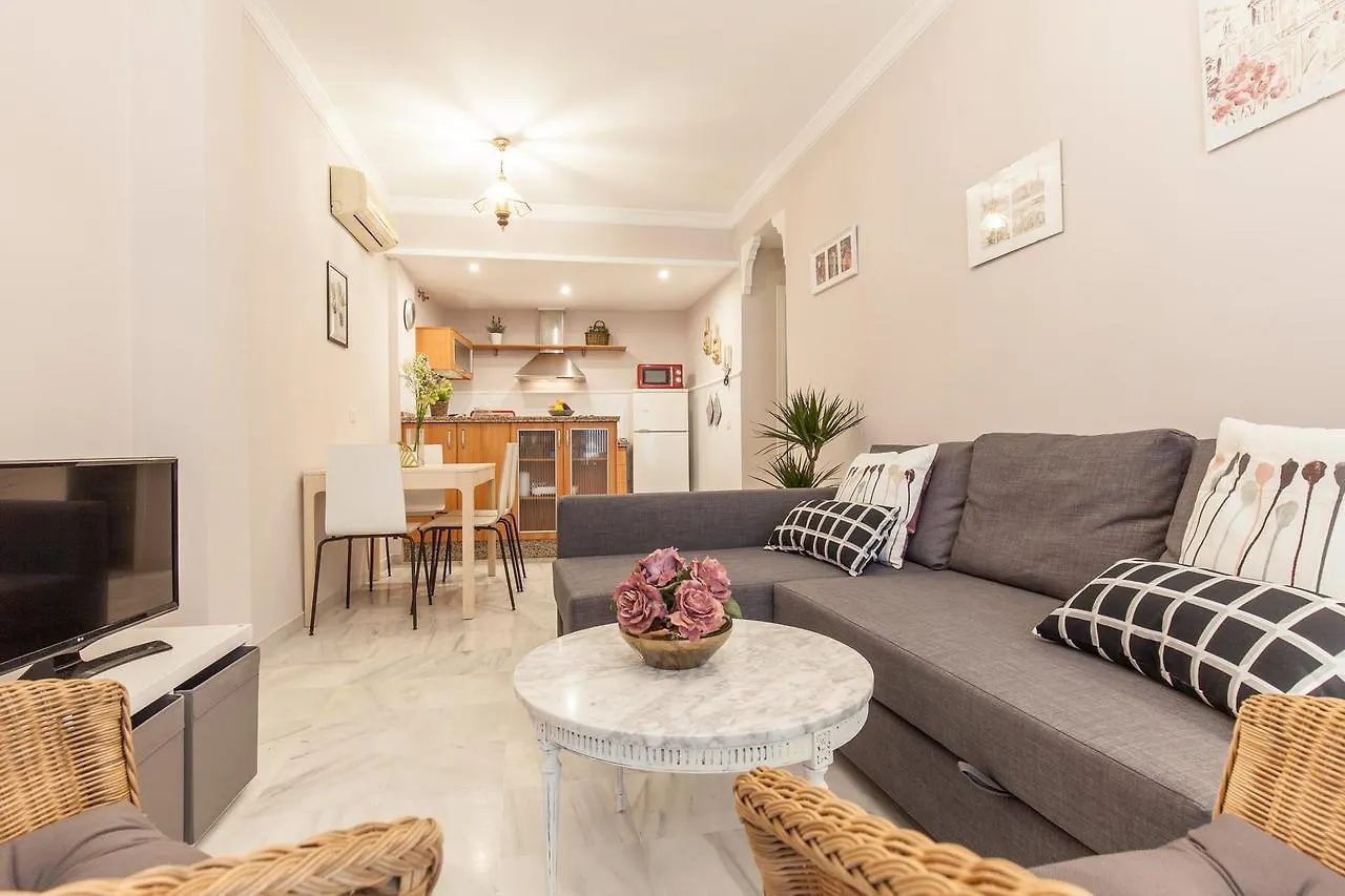 Elegante Apartamento En El Corazon De Sevilla.