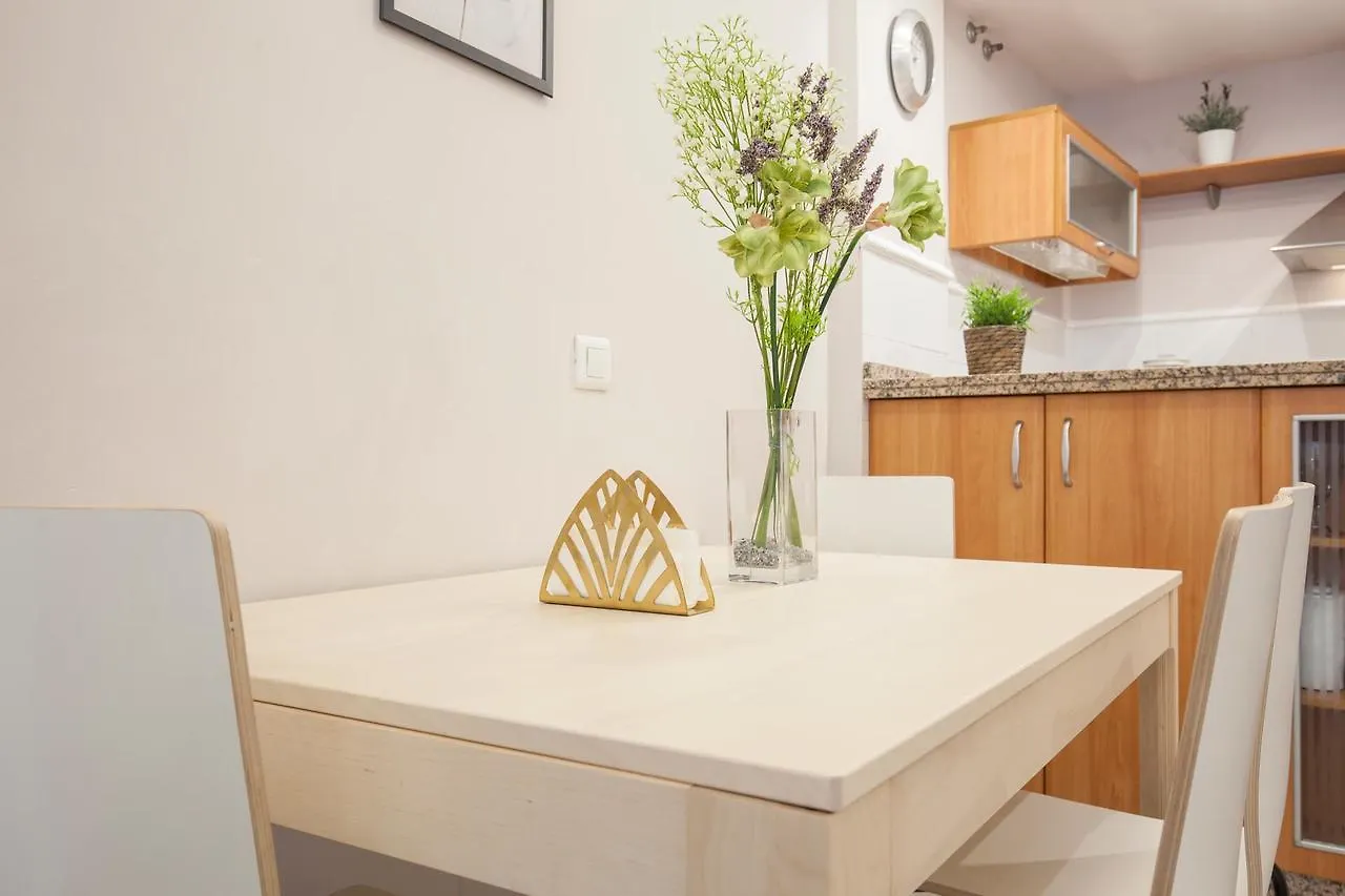 아파트 Elegante Apartamento En El Corazon De Sevilla.
